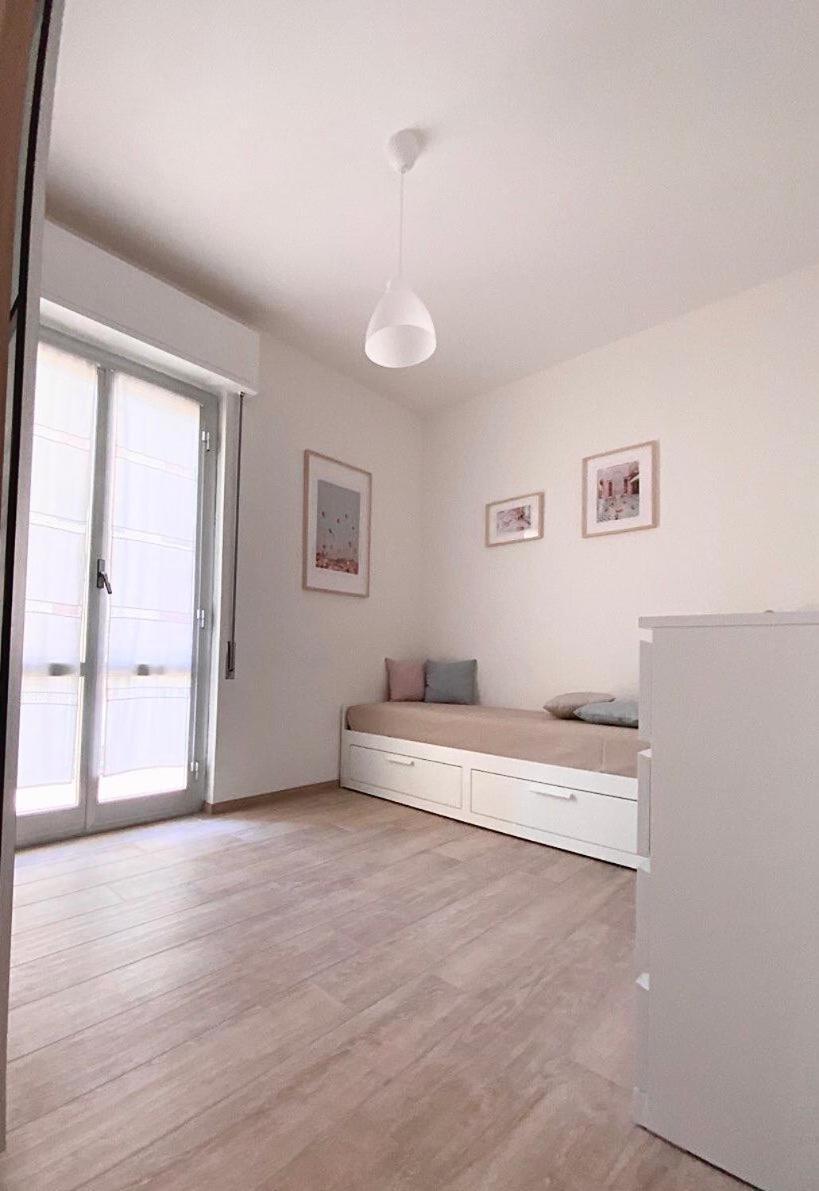 Casa Mila Apartment Savona Bagian luar foto